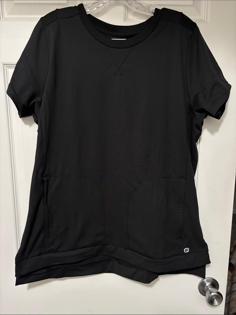 Wink Renew scrub top